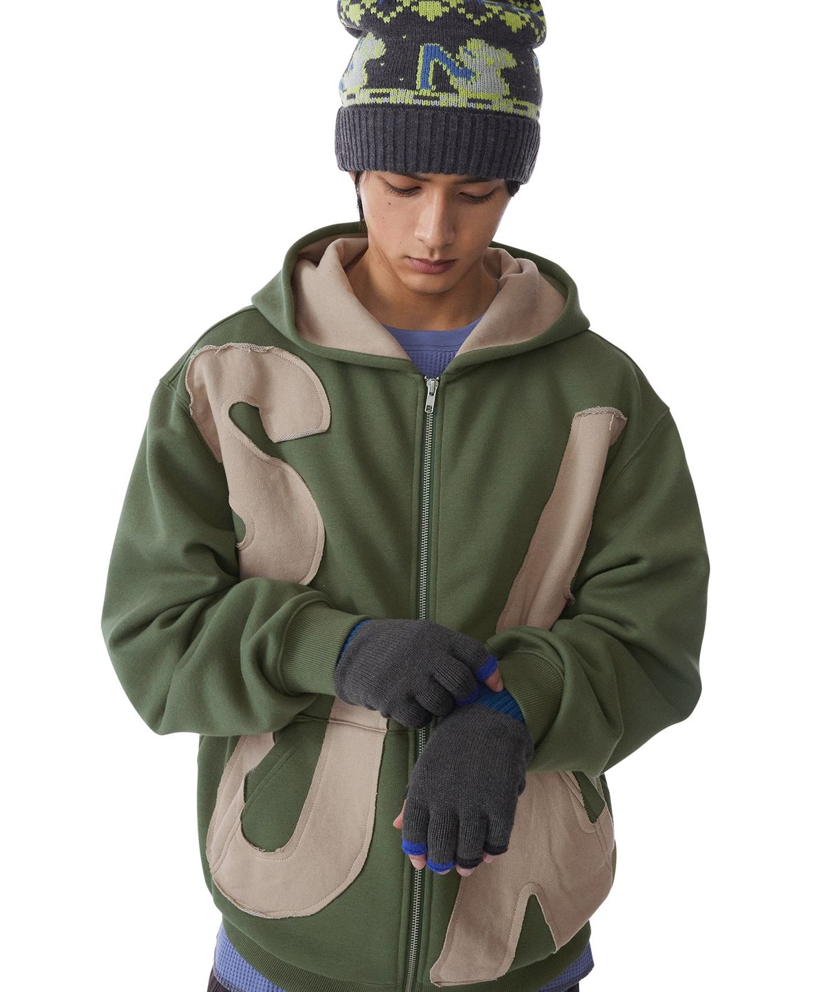 썬러브투어(SUNLOVETOUR) Koala Pom Beanie Charcoal