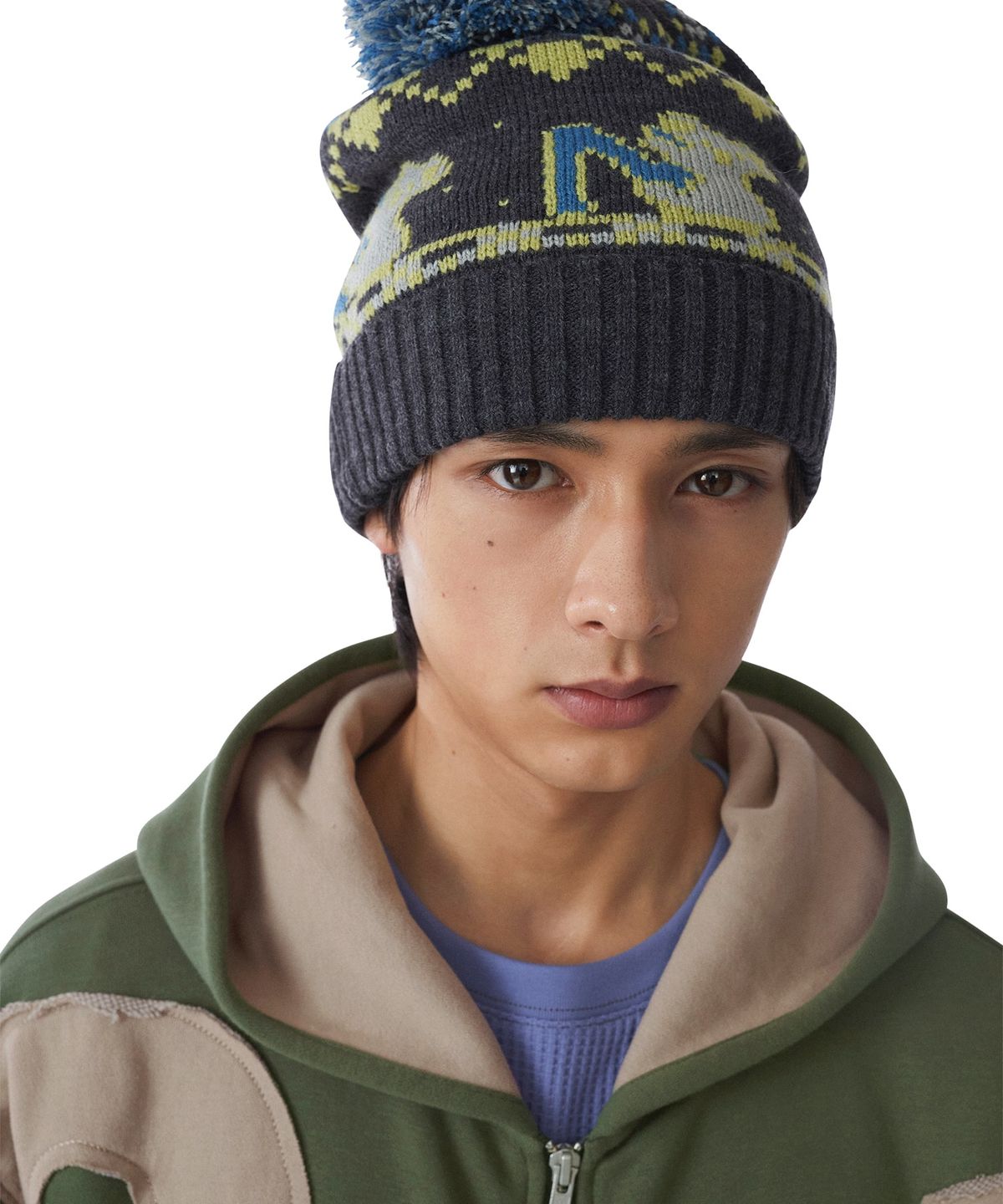 썬러브투어(SUNLOVETOUR) Koala Pom Beanie Charcoal
