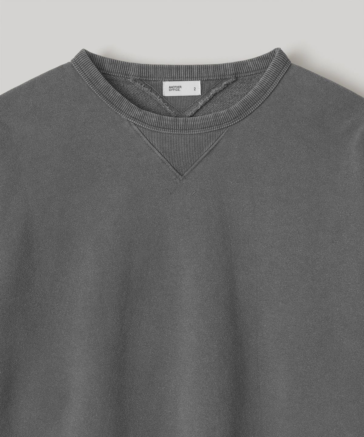어나더 오피스(ANOTHER OFFICE) Sulfar Dyed 50s SweatShirt (Charcoal)