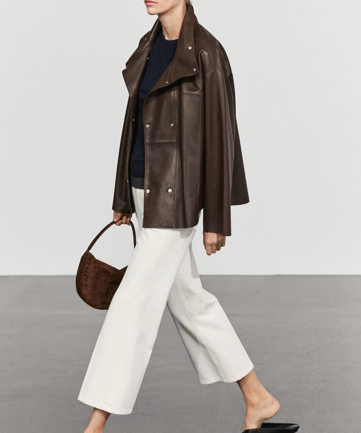 마시모두띠(MASSIMO DUTTI) 플래킷 디테일 나파 가죽 자켓