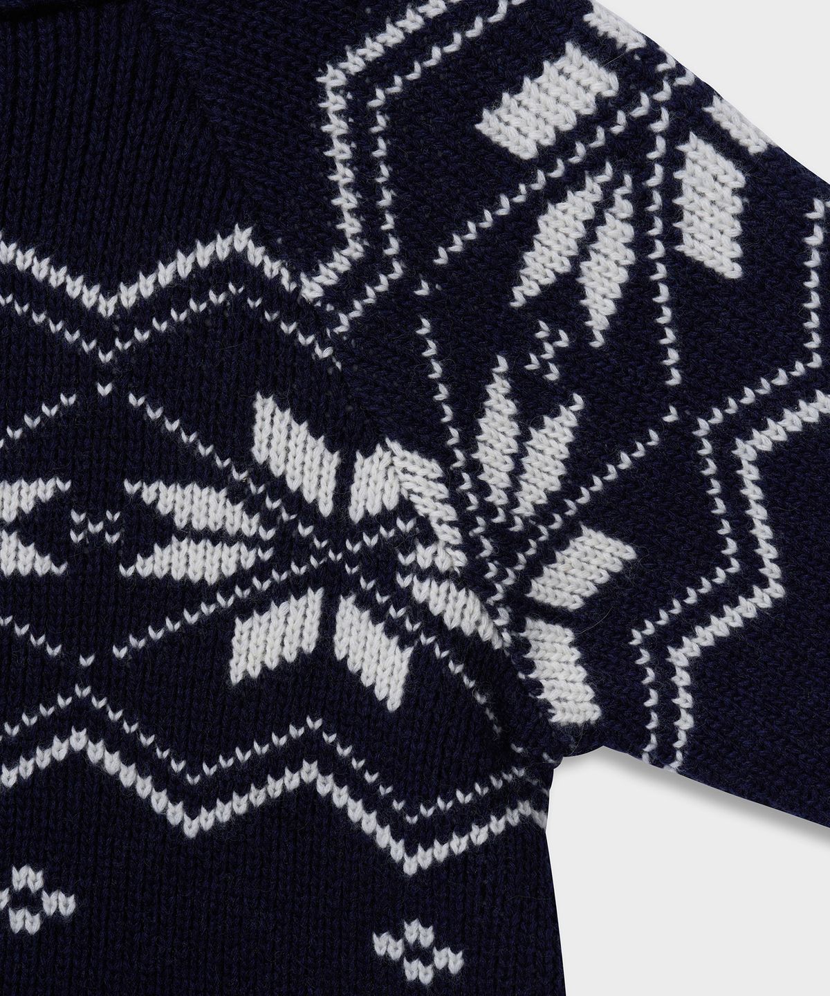 튜드먼트(TTUDEMENT) NORDIC PATTERN ZIP-UP_NAVY