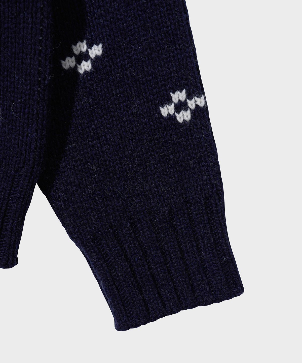 튜드먼트(TTUDEMENT) NORDIC PATTERN ZIP-UP_NAVY