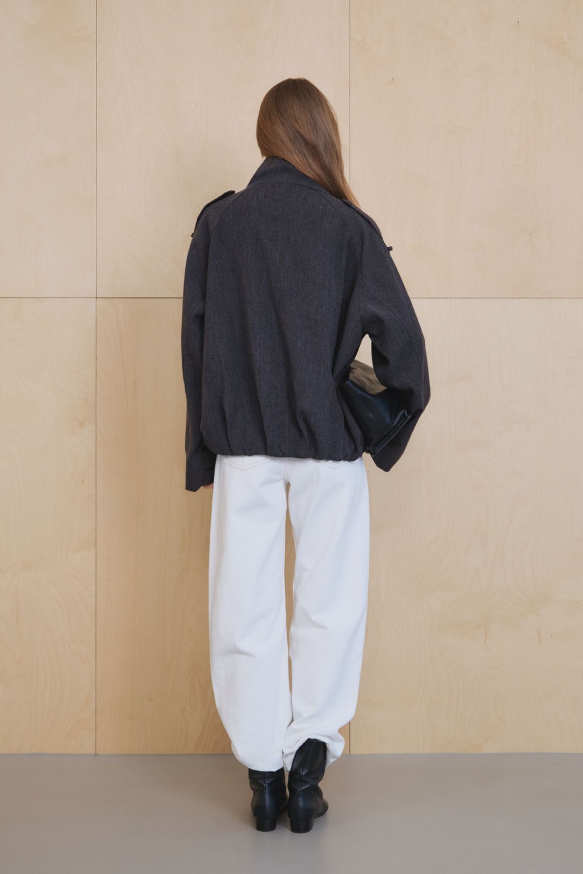 쿠메(KUMÉ) Wool Blend Double-Breasted Short Trench Coat,  Melange Gray