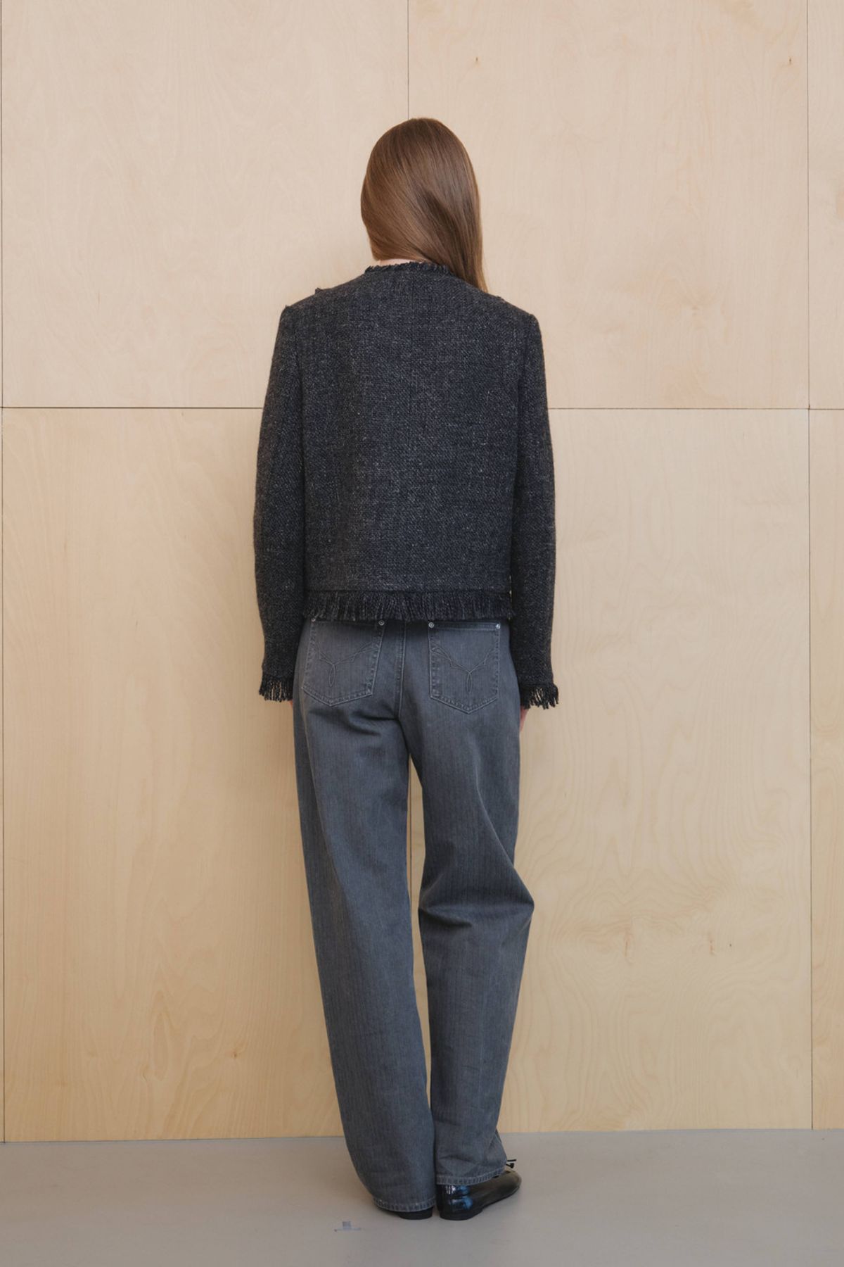 쿠메(KUMÉ) Relaxed Barrel-Leg Denim Pants, Gray