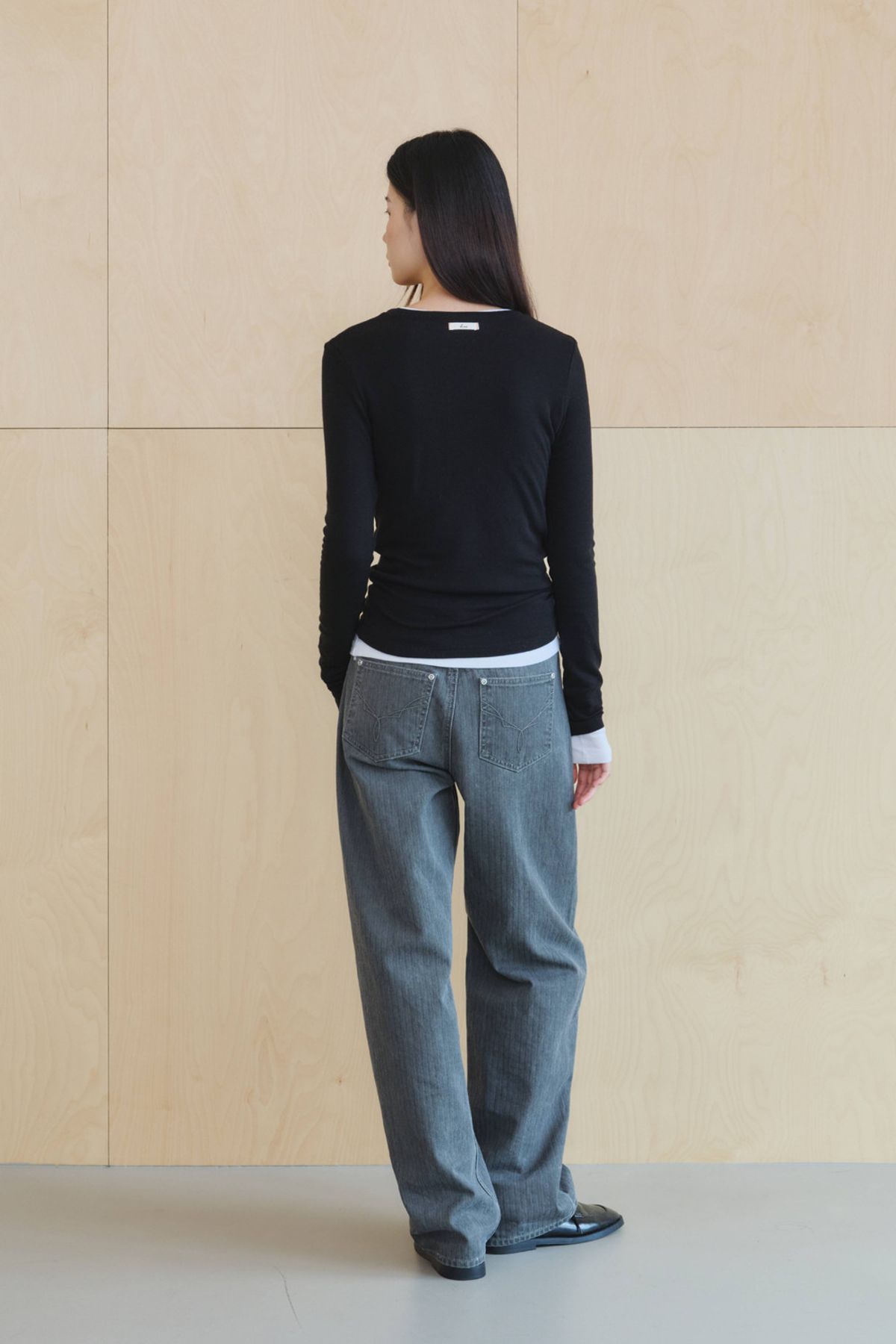 쿠메(KUMÉ) Basic Wool Blend Layering Top, Black