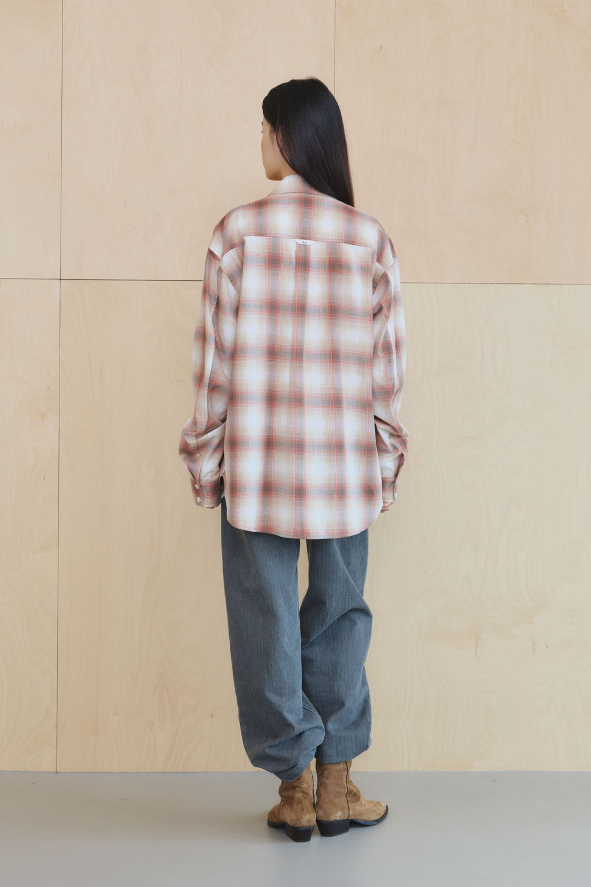 쿠메(KUMÉ) Cotton Checked Shirt with Embroidered Pocket, Red