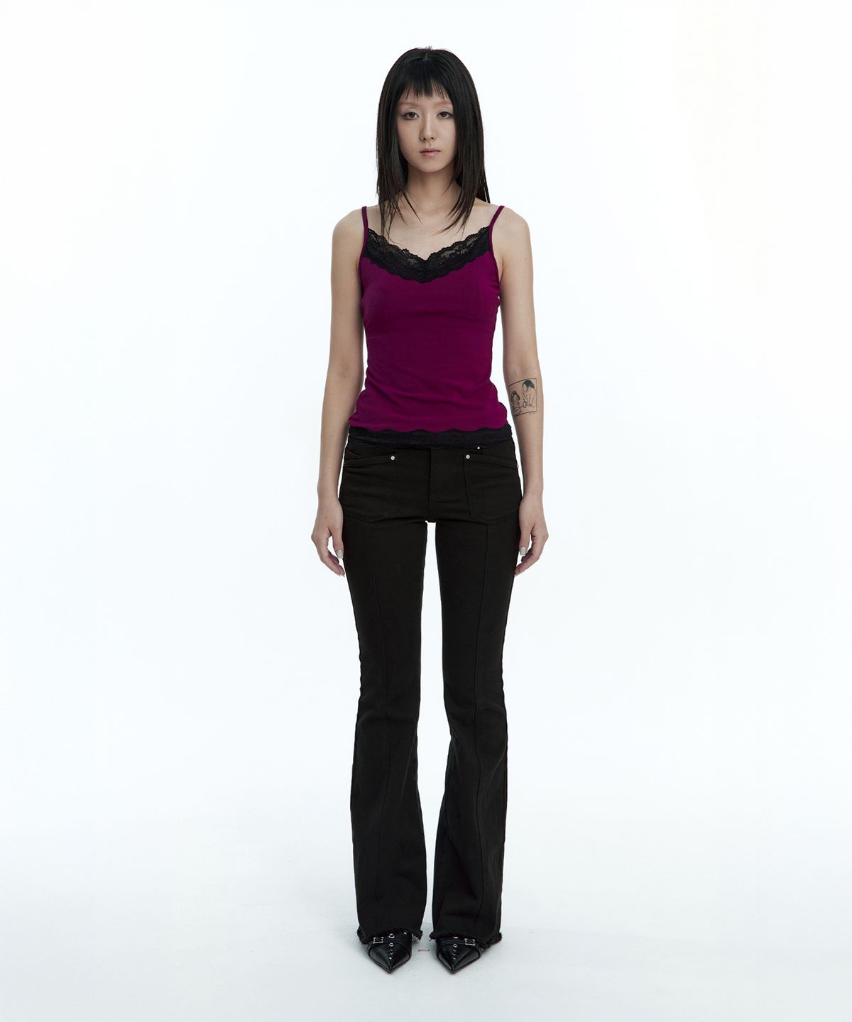러프넥(ROUGHNECK) Soft Lace Sleeveless Plum