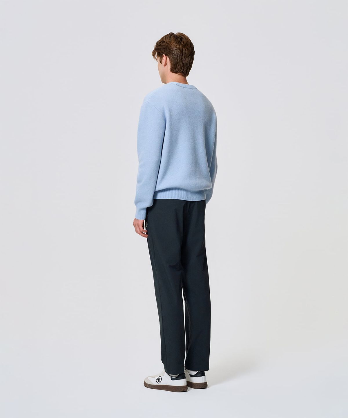 세르지오 타키니(SERGIO TACCHINI) M 라운드 그래픽 스웨터 (Indigo)