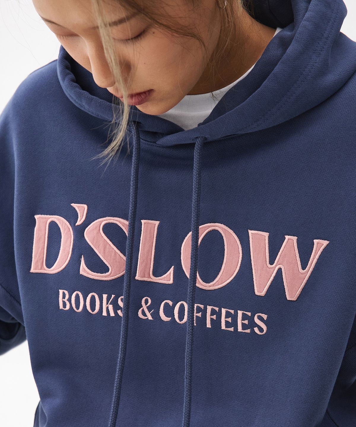 두기스 서플라이 컴퍼니(DOOGIES SUPPLY CO) Classic Hoodie _ DSlow