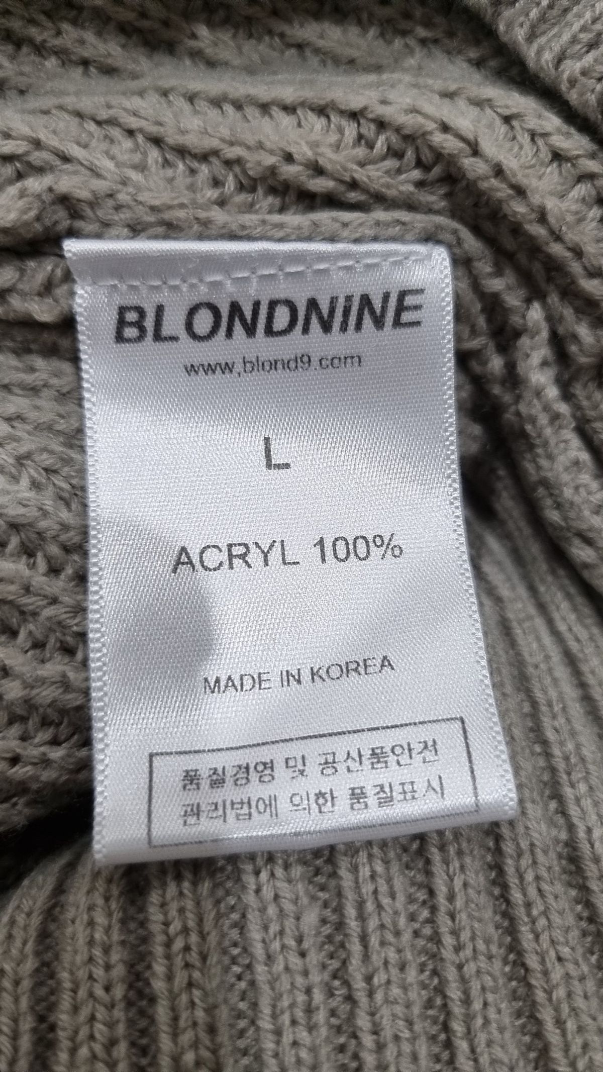 블론드나인(BLOND9) 니트/스웨터 L