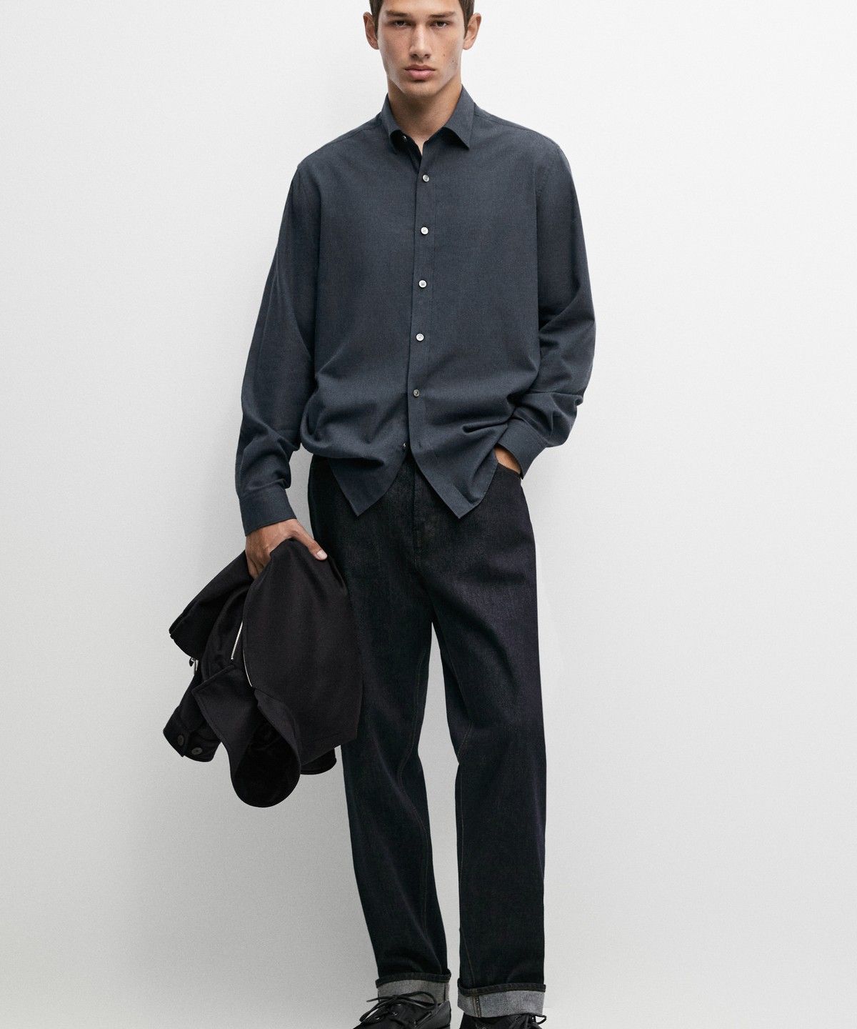 마시모두띠(MASSIMO DUTTI) 레귤러 핏 멜란지 트윌 100% 코튼 셔츠