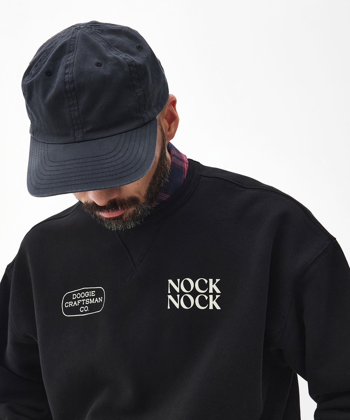 두기스 서플라이 컴퍼니(DOOGIES SUPPLY CO) Classic Sweatshirt _ NockNock