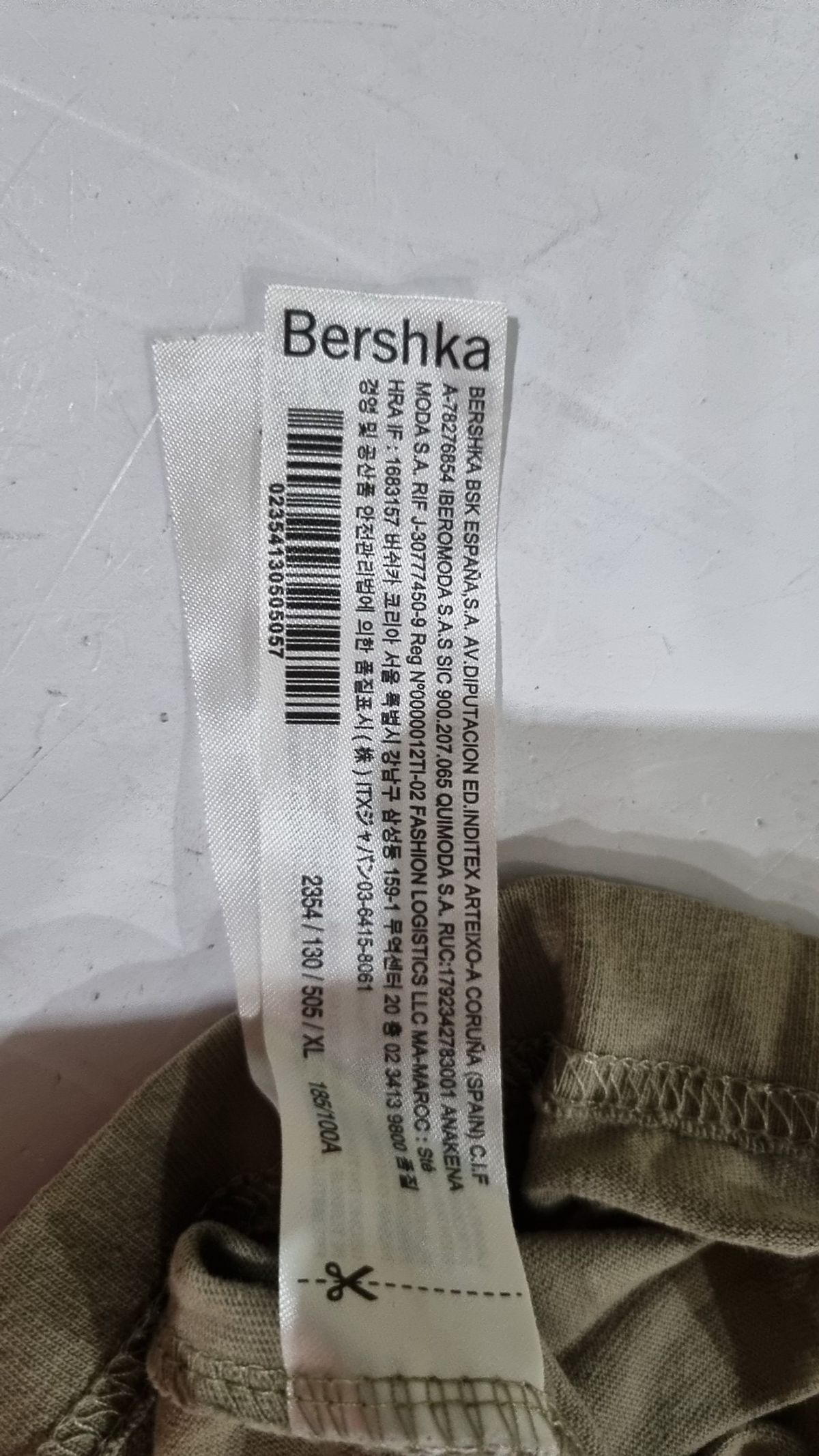 버쉬카(Bershka) 반소매 티셔츠 XL