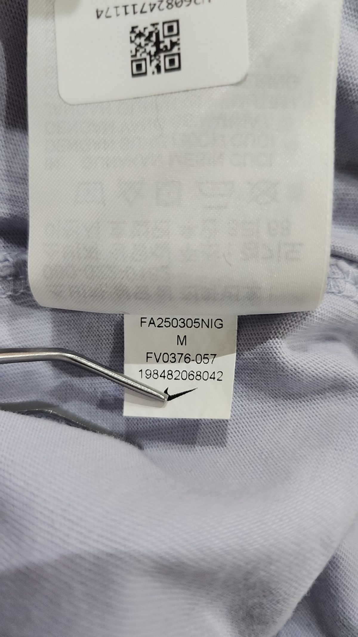 나이키(NIKE) 스포츠웨어 클럽 티셔츠 M - 고스트 / FV0376-057 M