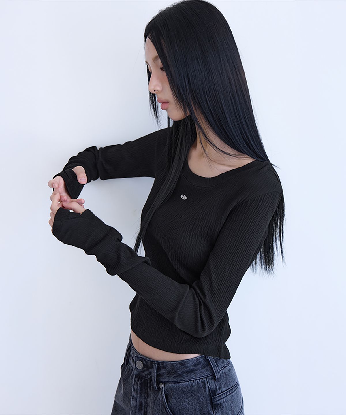 런던다다(LONDONDADA) Crinkle Warmer Long Sleeve T-Shirt, 2colors