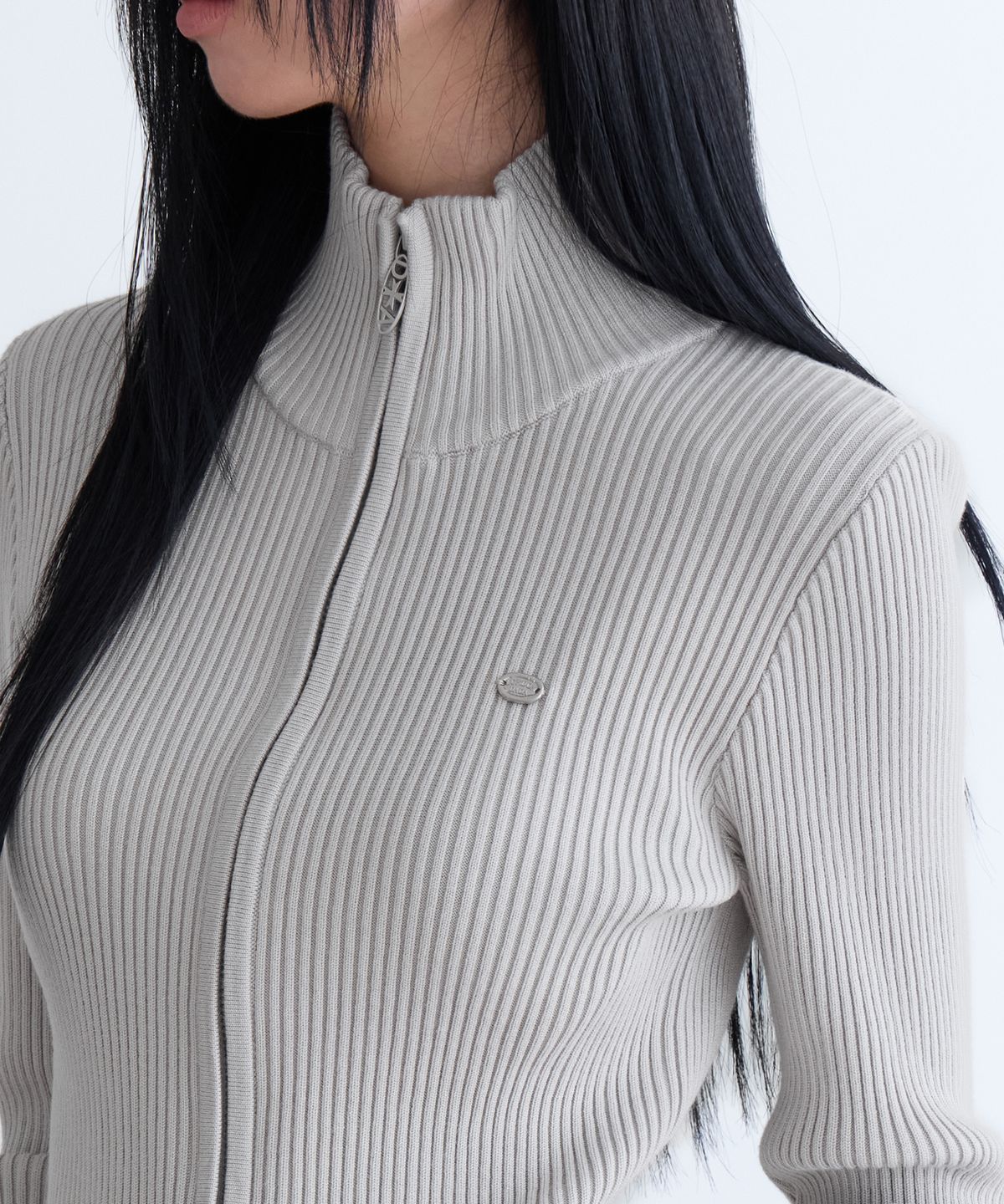 런던다다(LONDONDADA) Essential Slim High Neck Knit Zip-Up, GREIGE