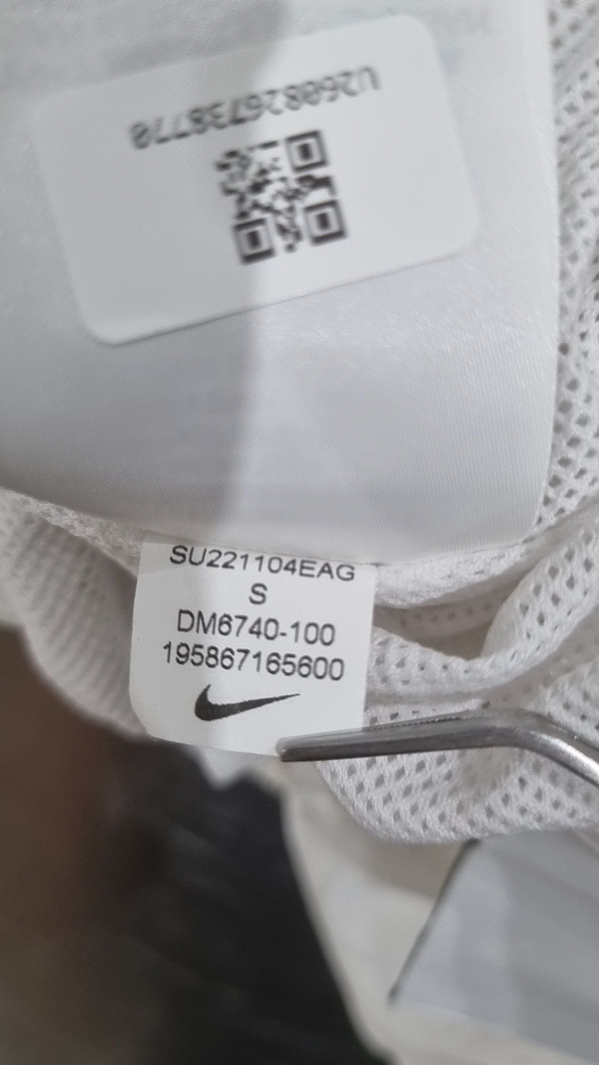 나이키(NIKE) 스포츠웨어 에센셜 하이라이즈 우븐 쇼츠 W - 화이트:블랙 / DM6740-100 S