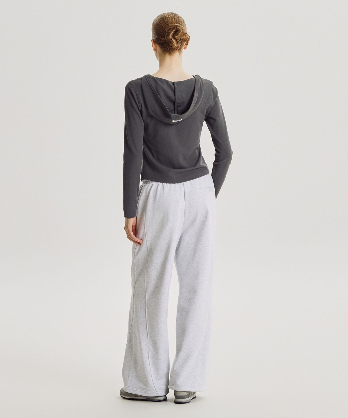 뉴발란스(NEW BALANCE) NBMLG4W932 / WOMEN 에센셜 오버 와이드팬츠 (L/GRAY)