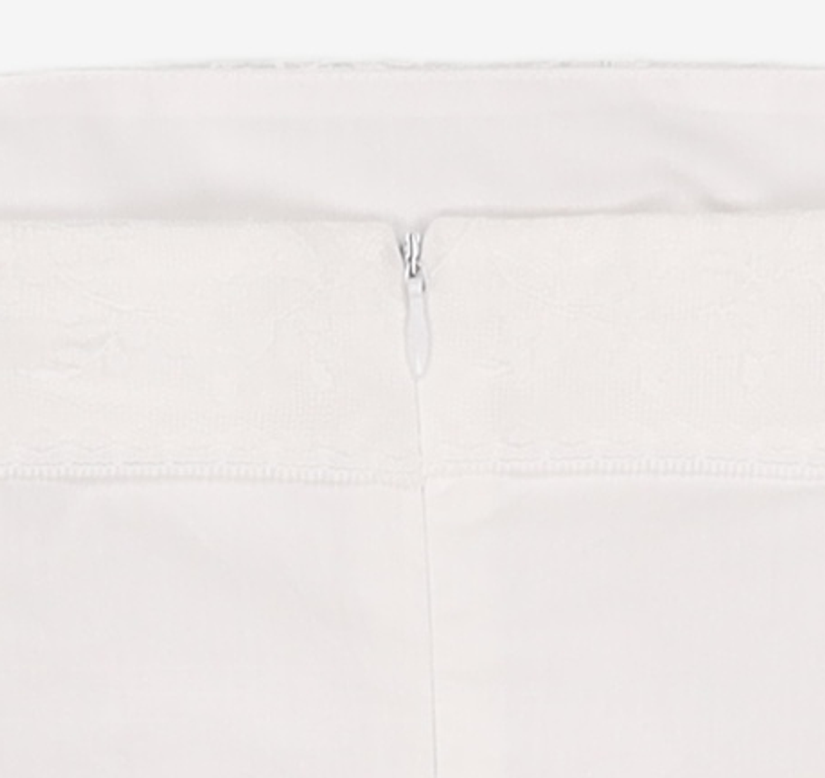 라츠유(LOTSYOU) Sassy Blouse WHITE M