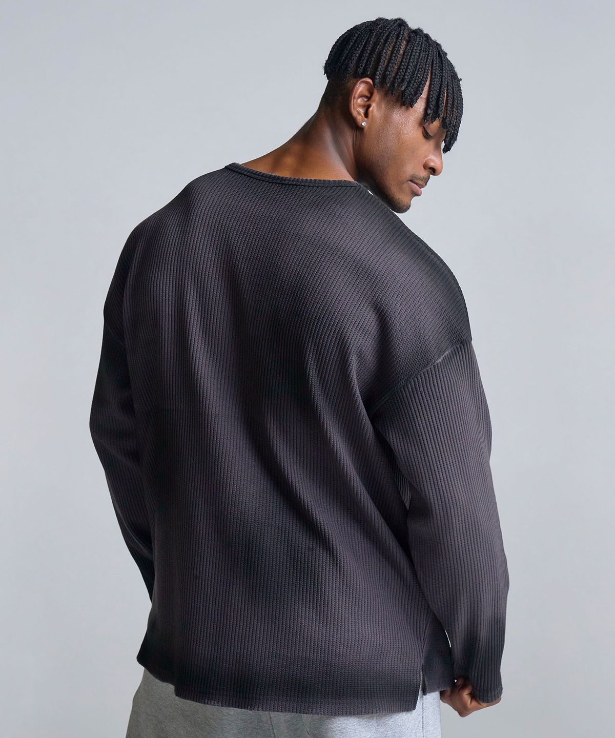 베르만 어패럴(VERMANN APPAREL) 와플 오버핏 롱슬리브 빈티지 딥그레이