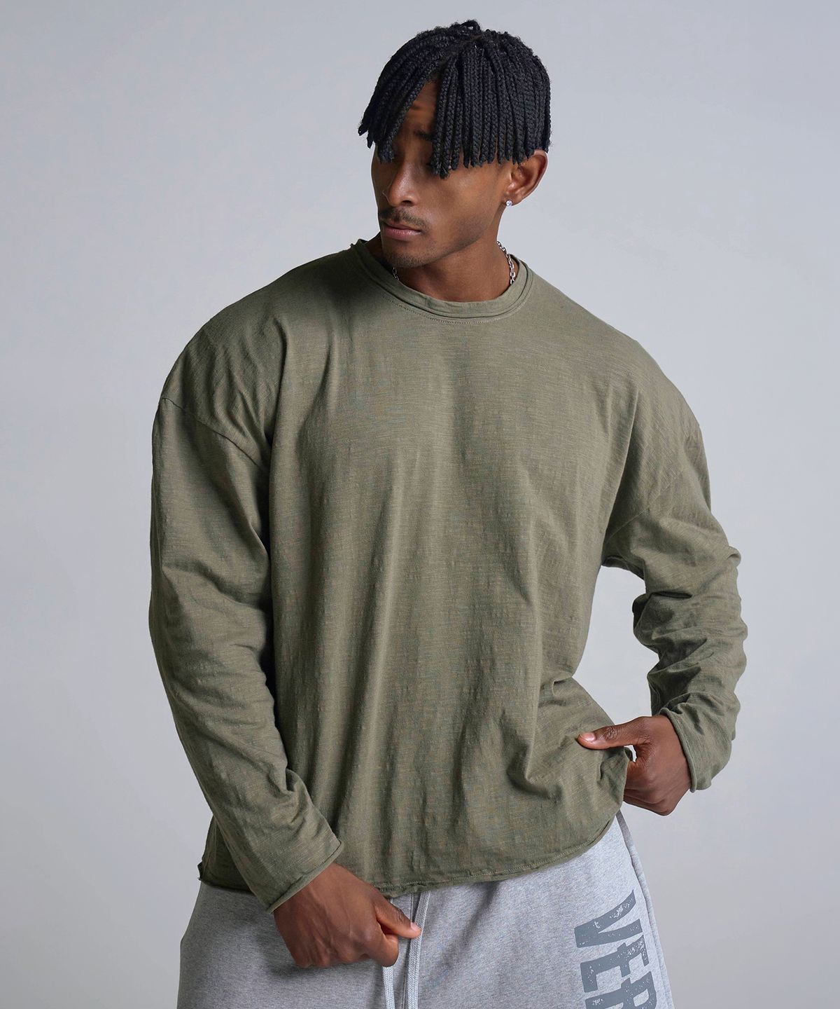 베르만 어패럴(VERMANN APPAREL) 슬럽 컷오프 크롭 롱슬리브 3colors