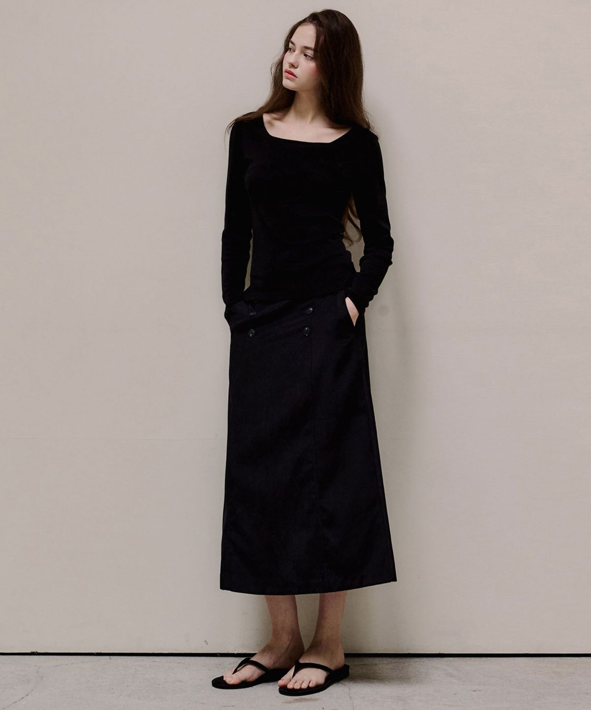 루시다(LUSIDA) 르온 더블 버튼 미디 스커트_2 Colors