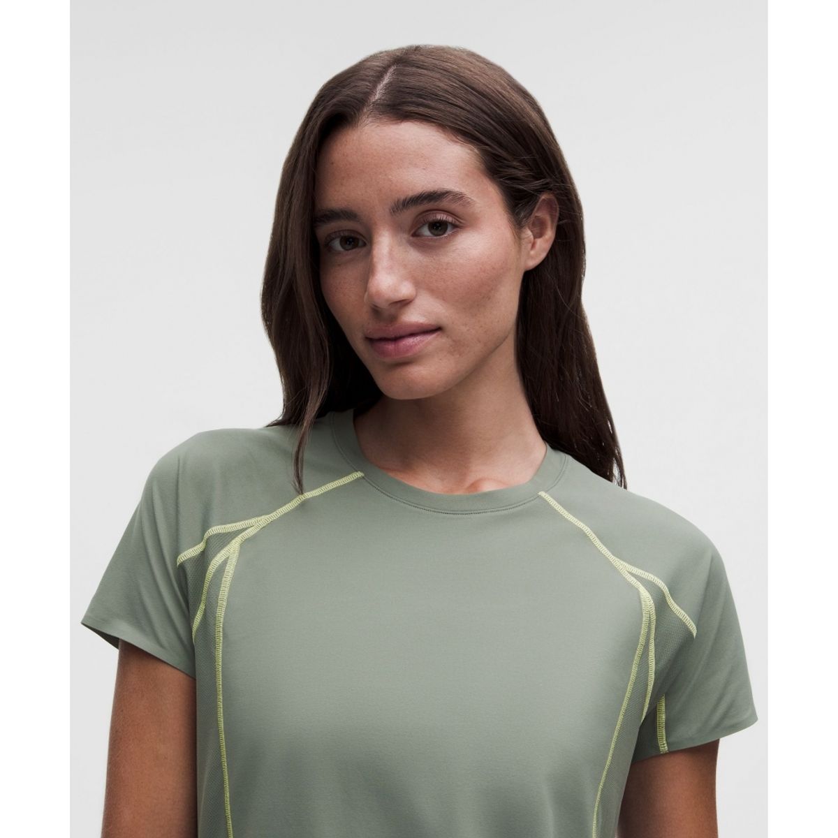 룰루레몬(LULULEMON) UV 프로텍티브 벤틸레이티드 숏슬리브 셔츠  WILO ELLE