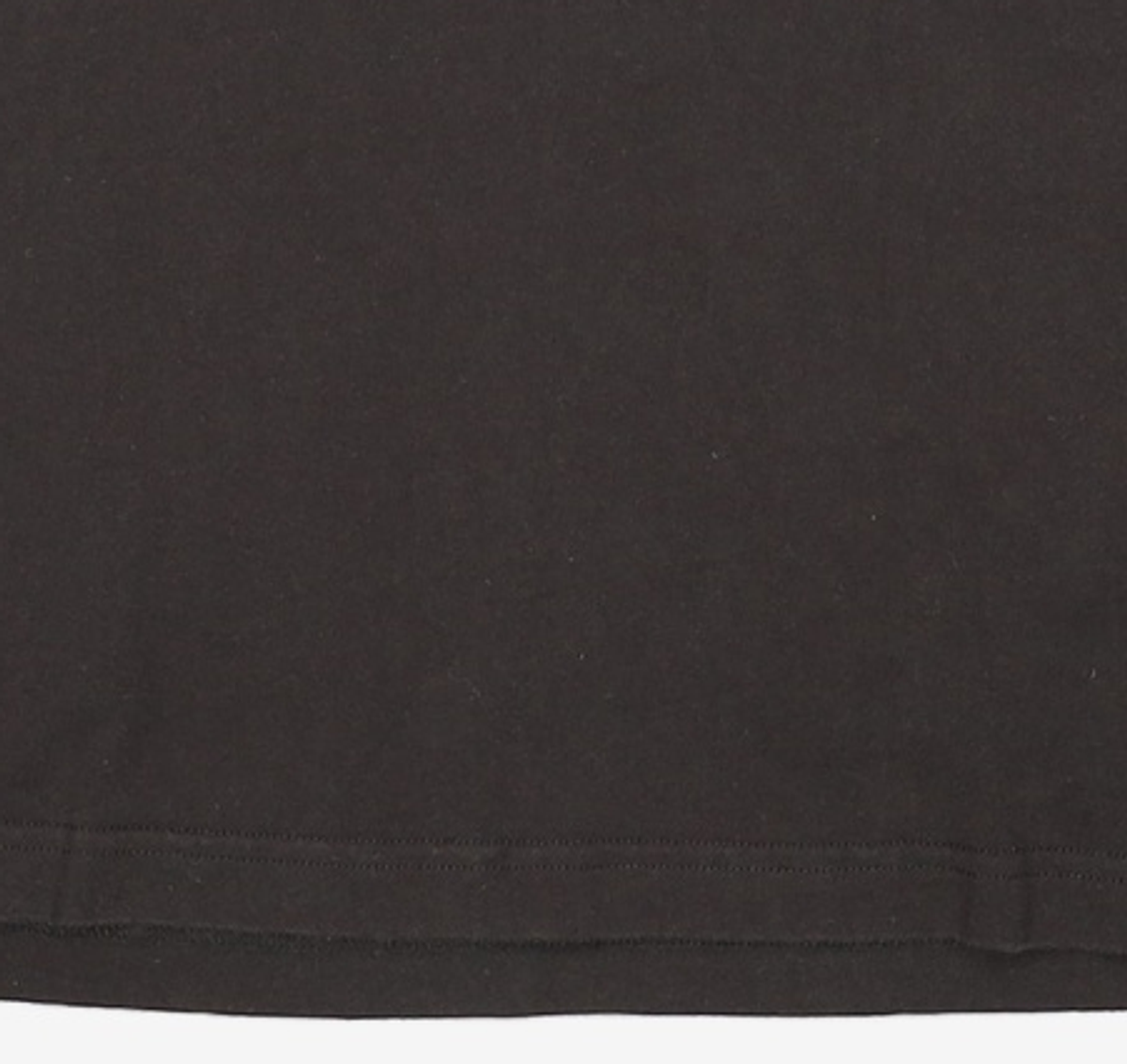 메종미네드(MAISON MINED) EMBLEM GATHER HALF T BLACK M