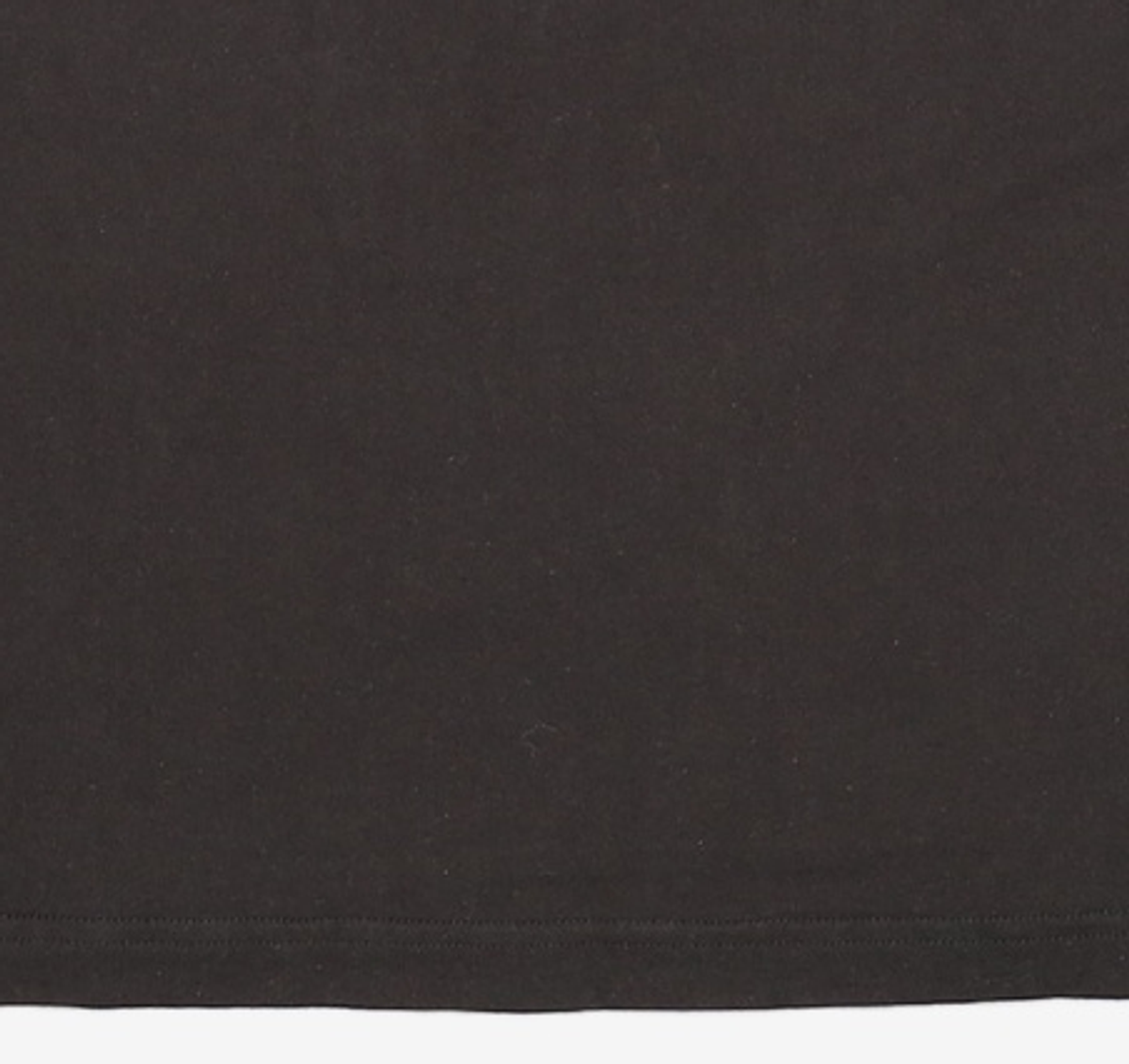 메종미네드(MAISON MINED) EMBLEM GATHER HALF T BLACK M