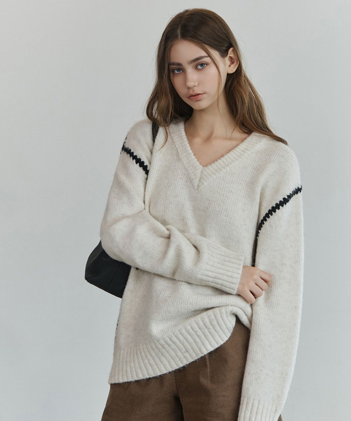 논앤논(NON AND NON) CHUNKY V NECK SWEATER_NFKN6590 (IVORY)