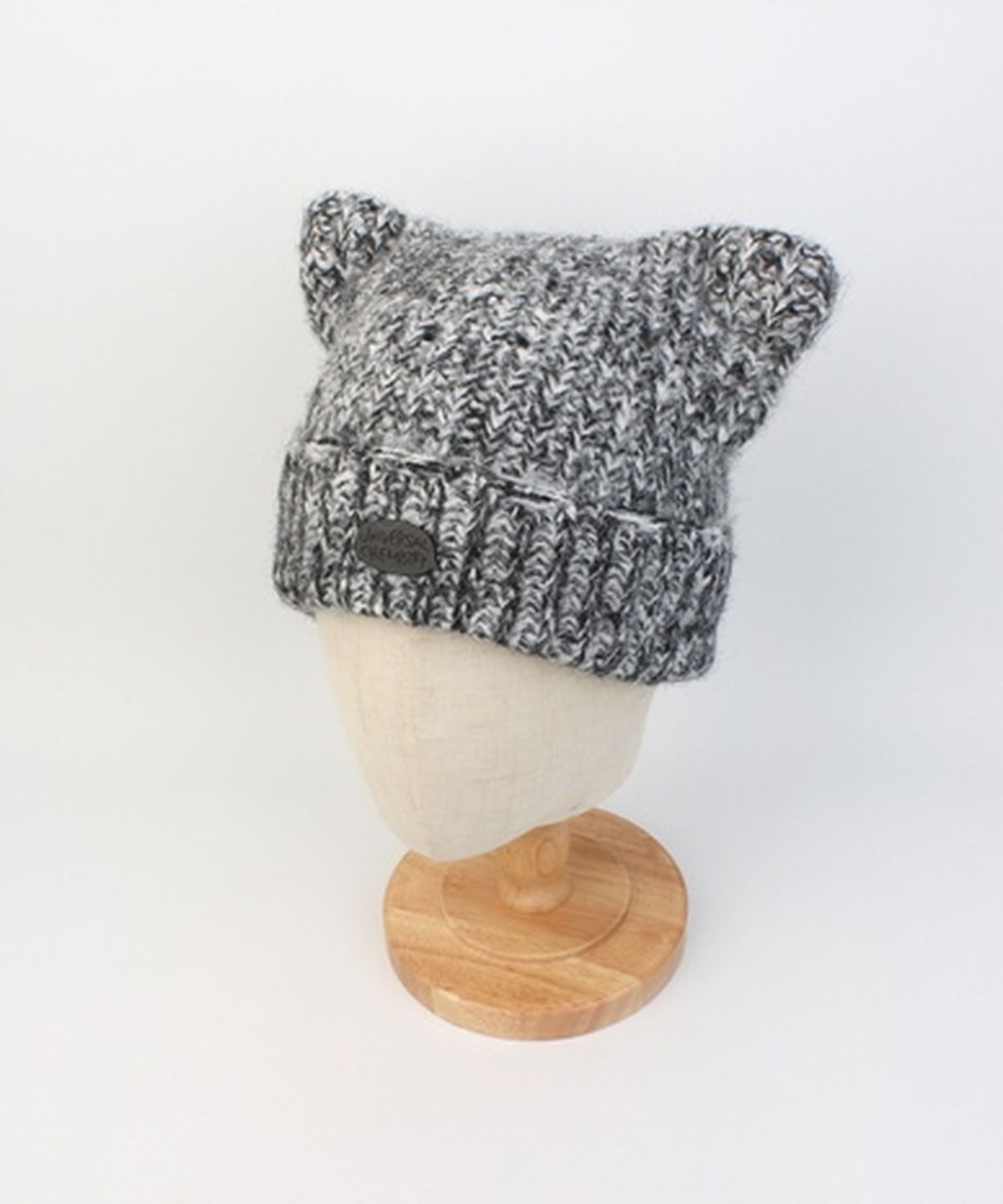 유니버셜 케미스트리(UNIVERSAL CHEMISTRY) Cat Vintage Knit Black Beanie 고양이비니
