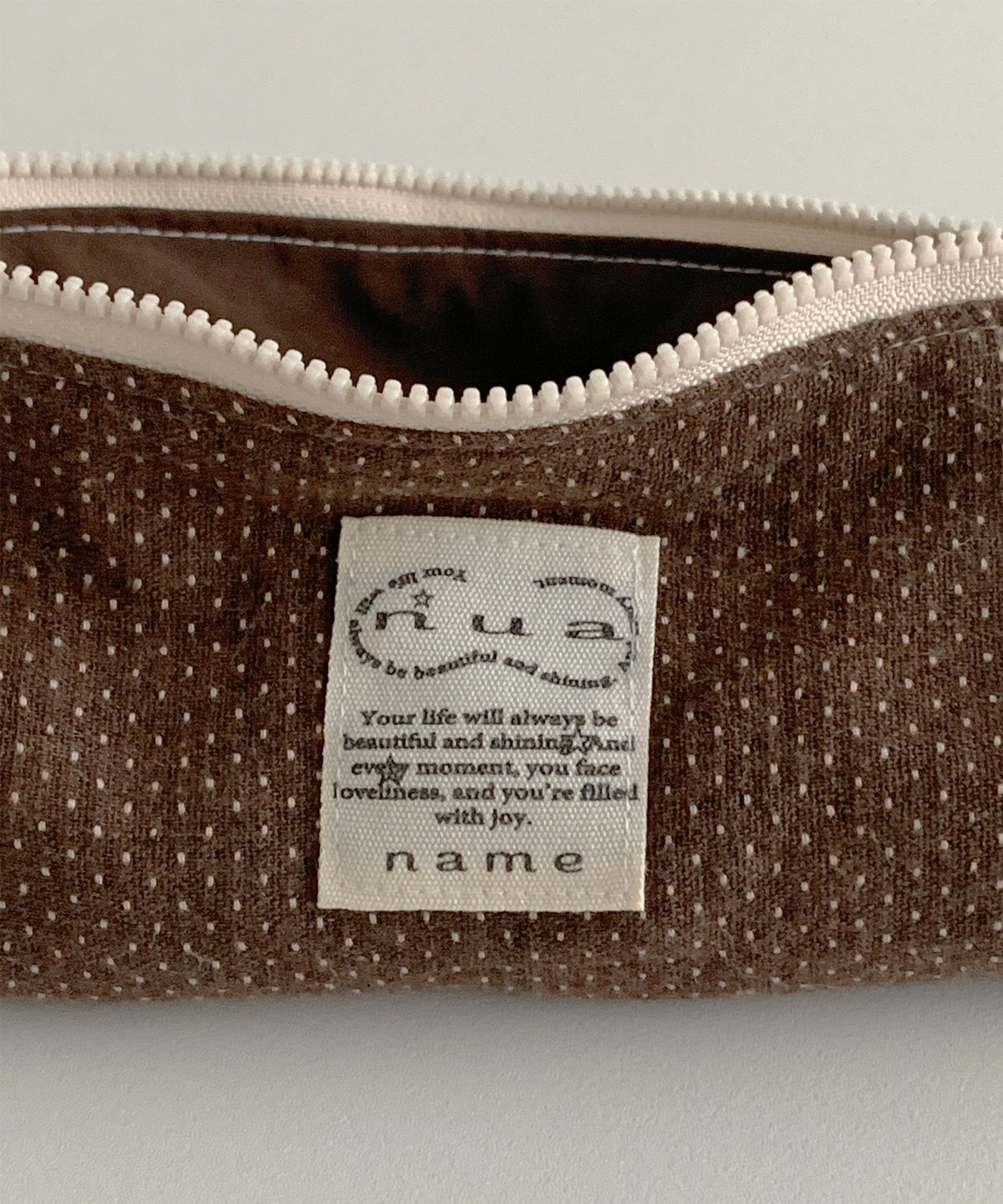 누아네임(NUANAME) 브라운빛 파우치필통