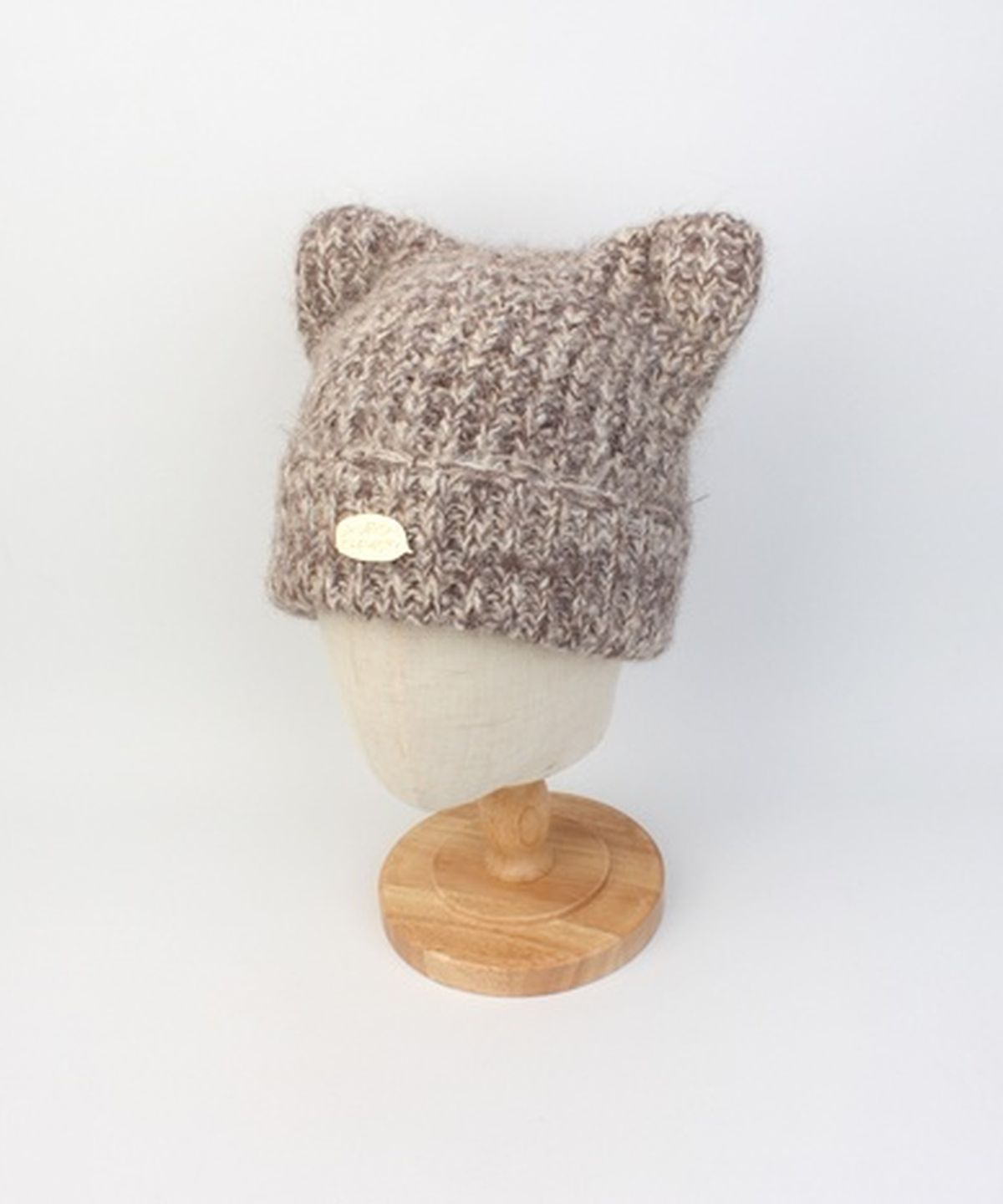 유니버셜 케미스트리(UNIVERSAL CHEMISTRY) Cat Vintage Knit Beige Beanie 고양이비니