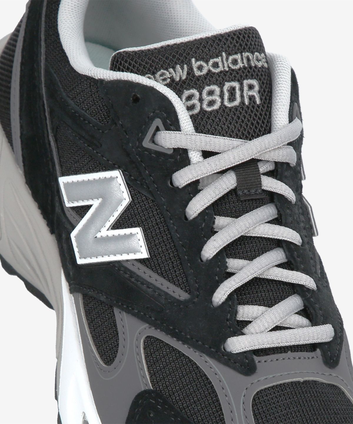 뉴발란스(NEW BALANCE) NBP7GF717B / U880R8EU (BLACK)