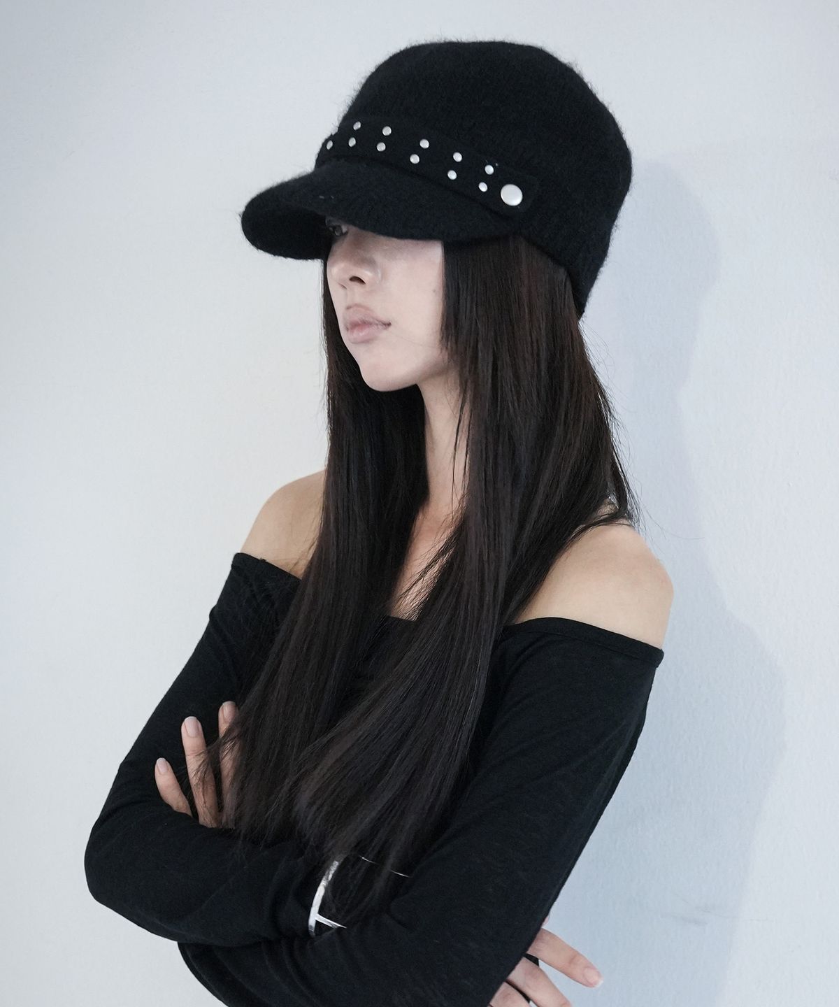 팬시클럽(FANCY CLUB) 스터드 니트 마린캡 (BLACK) F26ZE414