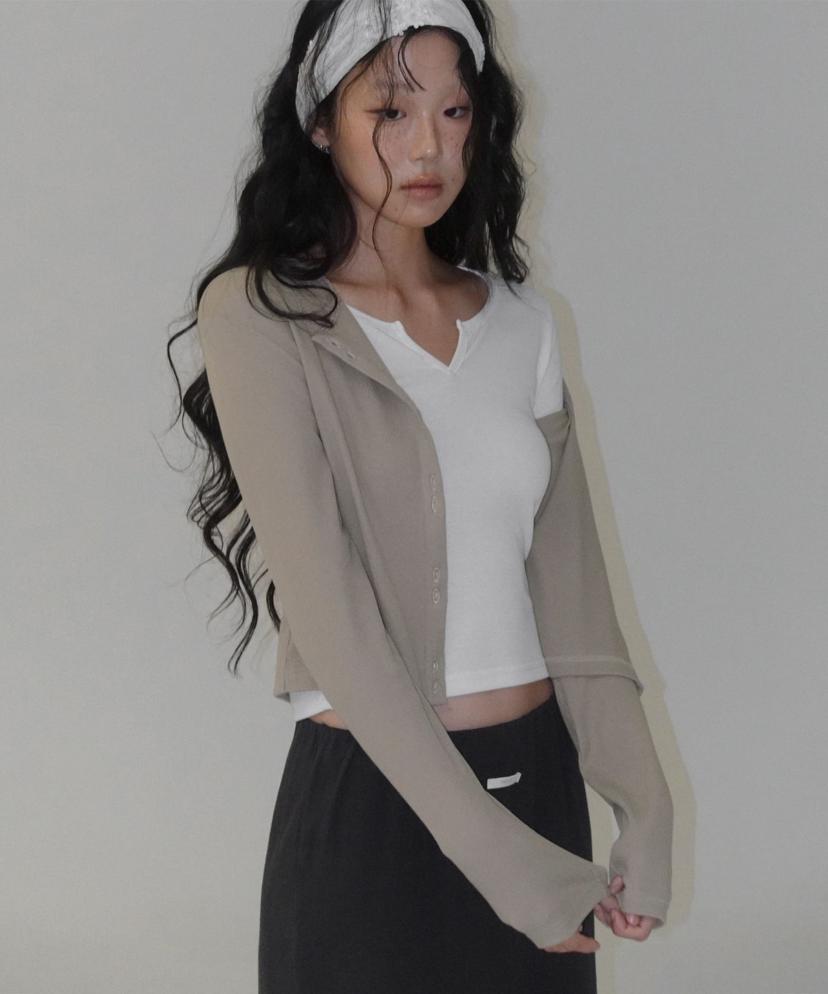 트위(TWEE) 엘키 더블 버튼 골지 긴팔 가디건