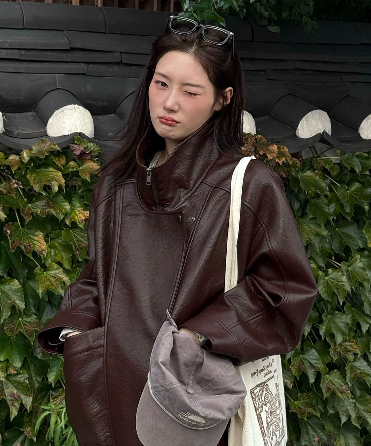 온앤온(ON&ON) 하이넥 포켓 레더 점퍼 NEL6XM206_6I