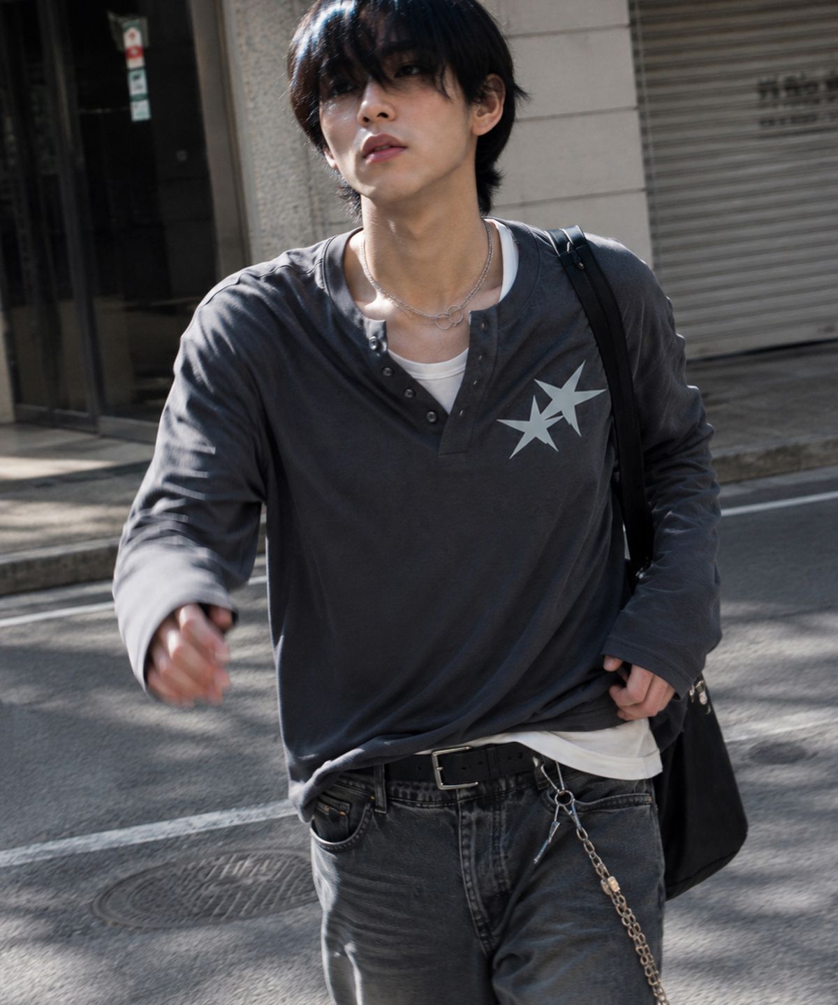 그레이버 오디너리(GRAVER ORDINARY) [ODNR UNISEX]Small Twins Star 헨리넥 롱슬리브 긴팔티셔츠_3color