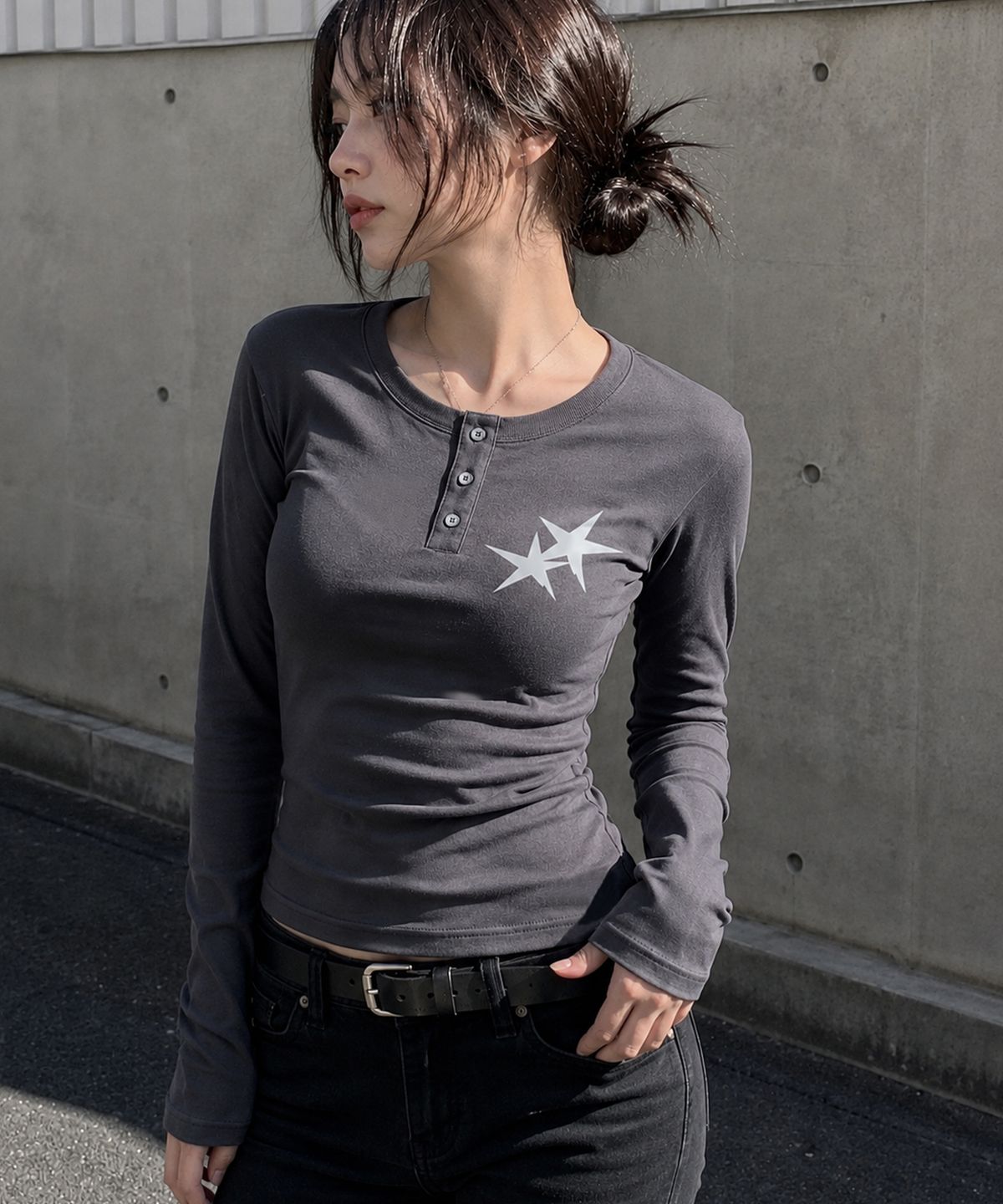 그레이버 오디너리(GRAVER ORDINARY) [ODNR UNISEX]Small Twins Star 헨리넥 롱슬리브 긴팔티셔츠_3color