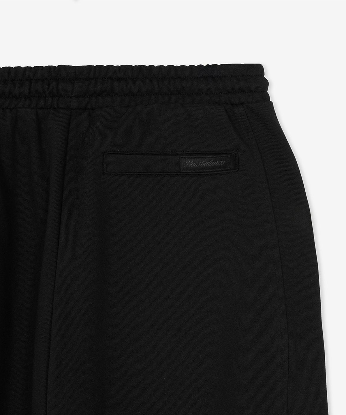 뉴발란스(NEW BALANCE) NBMLG4W932 / WOMEN 에센셜 오버 와이드팬츠 (BLACK)