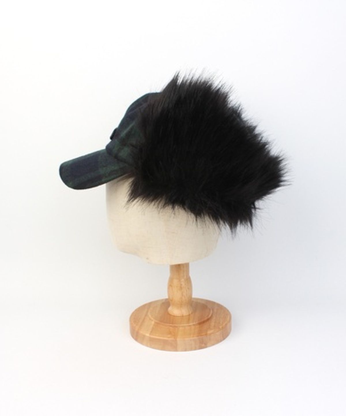유니버셜 케미스트리(UNIVERSAL CHEMISTRY) Check Green Fur Earflap Cap 귀달이모자