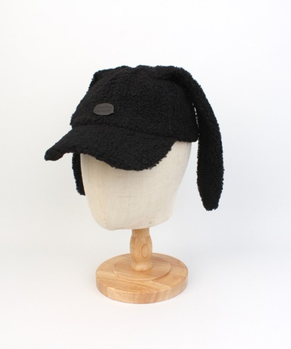 유니버셜 케미스트리(UNIVERSAL CHEMISTRY) Rabbit Fleece Black Ballcap 토끼모자