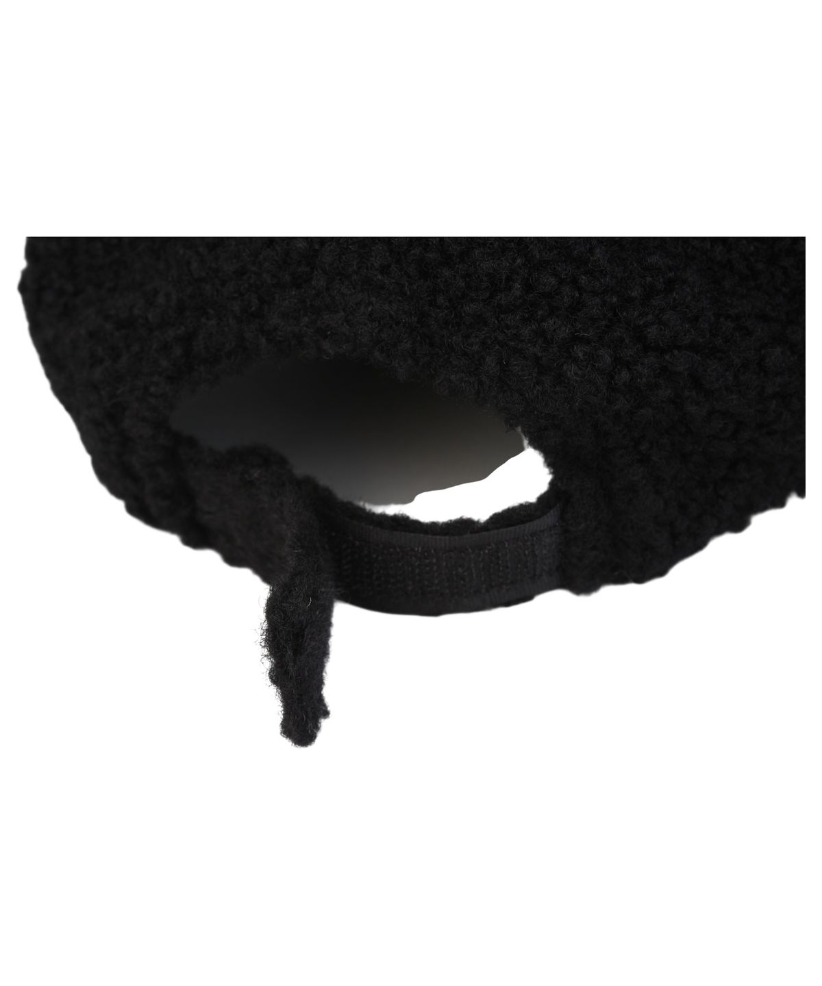 유니버셜 케미스트리(UNIVERSAL CHEMISTRY) Rabbit Fleece Black Ballcap 토끼모자