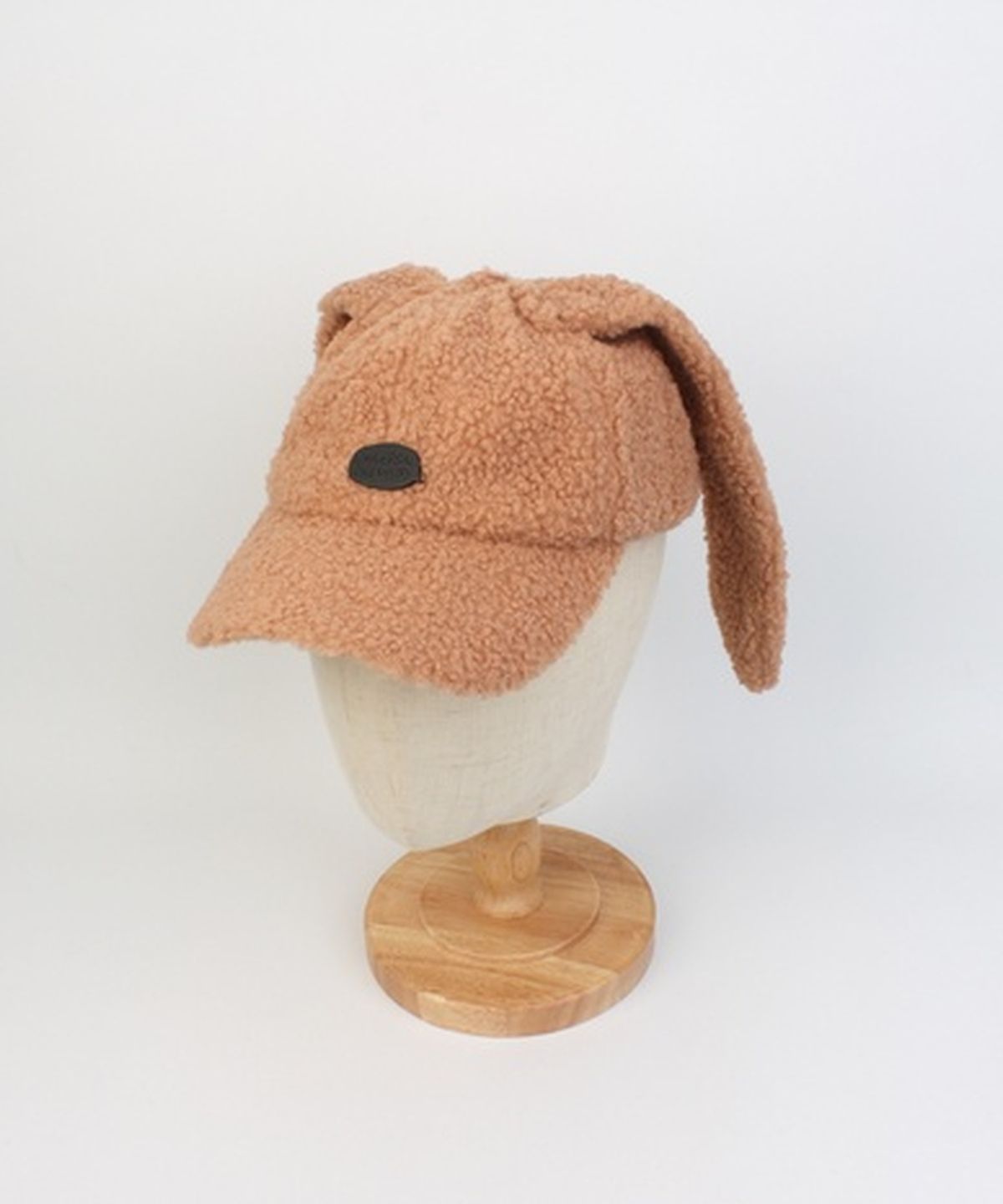 유니버셜 케미스트리(UNIVERSAL CHEMISTRY) Rabbit Fleece Beige Ballcap 토끼모자