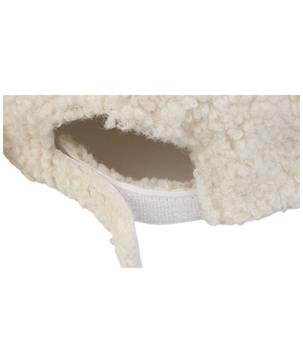 유니버셜 케미스트리(UNIVERSAL CHEMISTRY) Rabbit Fleece Ivory Ballcap 토끼모자