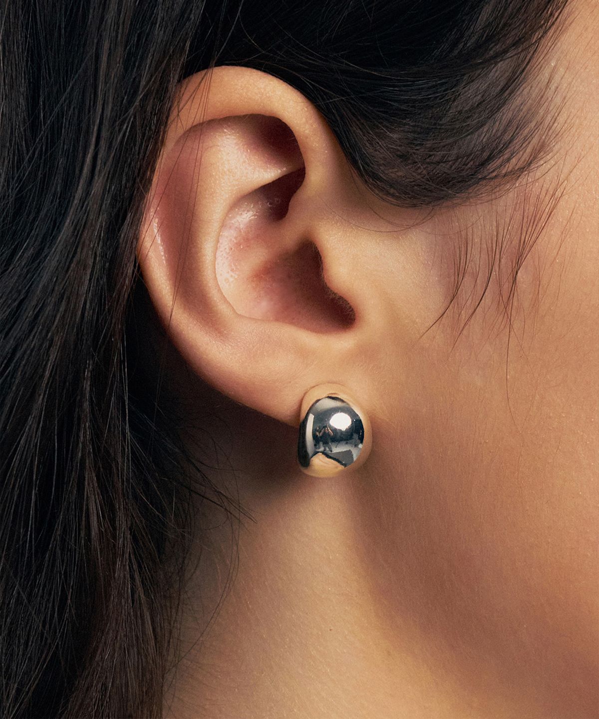 헤이(HEI) selene crescent earrings