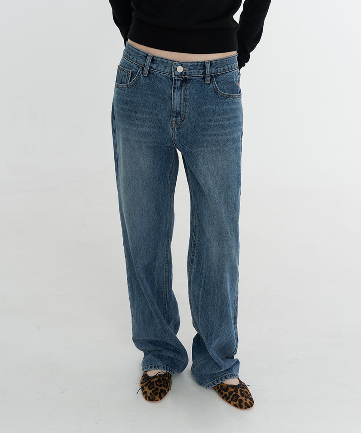 타버트(TARVERT) Grit Low Rise Denim Pants - Middle Blue