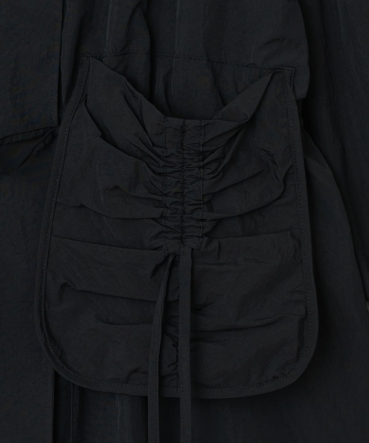 타입서비스(TYPESERVICE) Shirred Hood Jacket [Black]