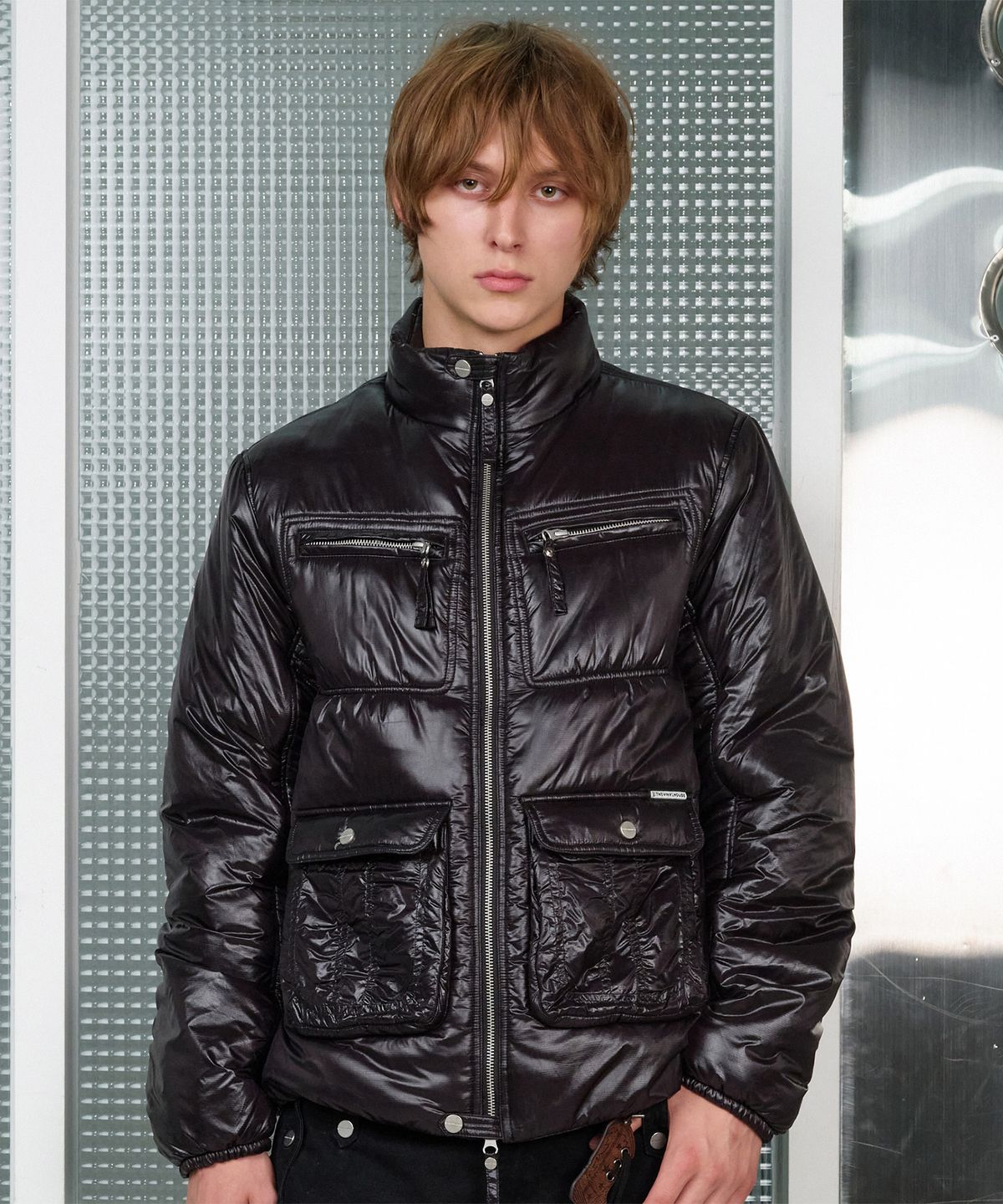더바이닐하우스(THEVINYLHOUSE) UTILITY HIGH NECK LIGHT JACKET BLACK