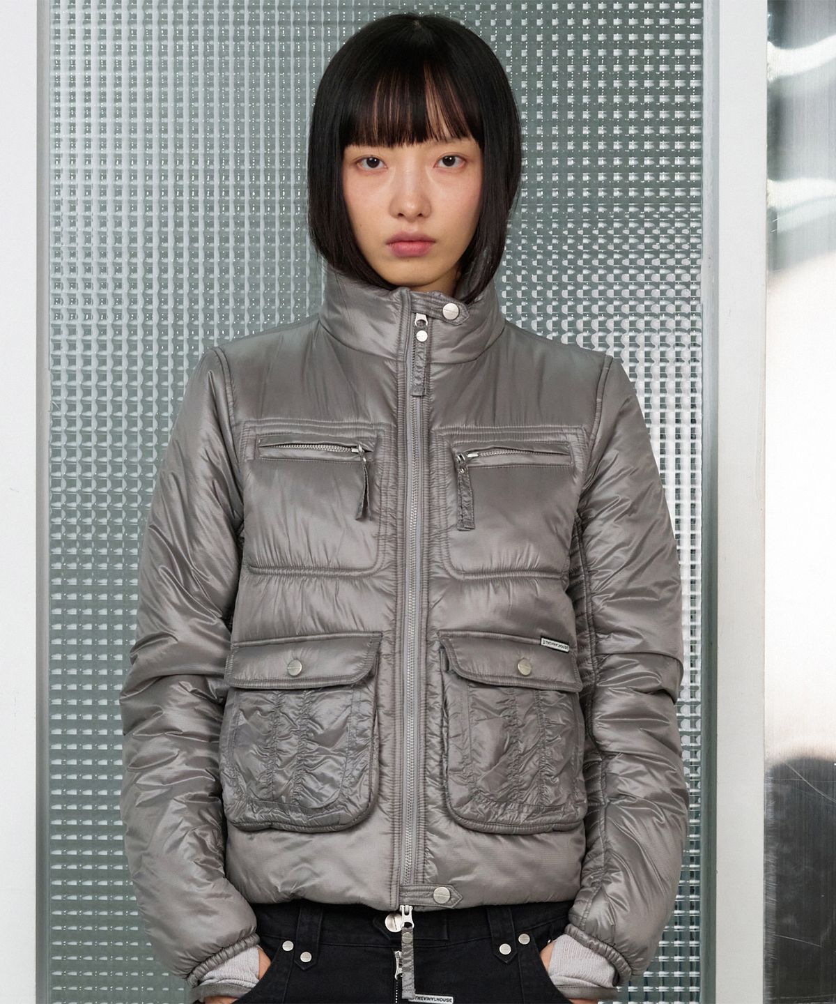 더바이닐하우스(THEVINYLHOUSE) UTILITY HIGH NECK LIGHT JACKET GREY